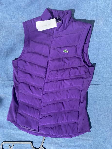 Tmavofialová prešívaná vesta lacoste, lacoste,36