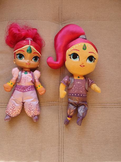 Predám 2 ks bábiky shimmer end shine, 