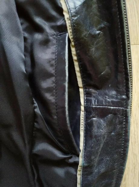 Bunda z pravej kože, s