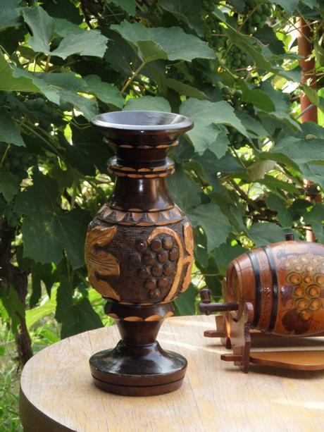 Váza s motívom hrozna, 