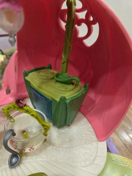 Schleich trblietajúci kvetinový dom 42445, 