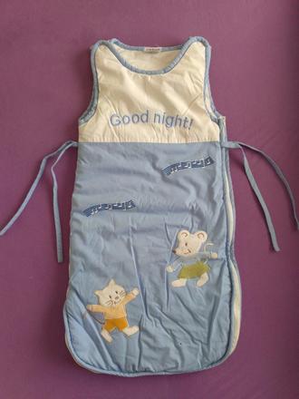 Teplý spací vak vhodný na zimu s myškami,