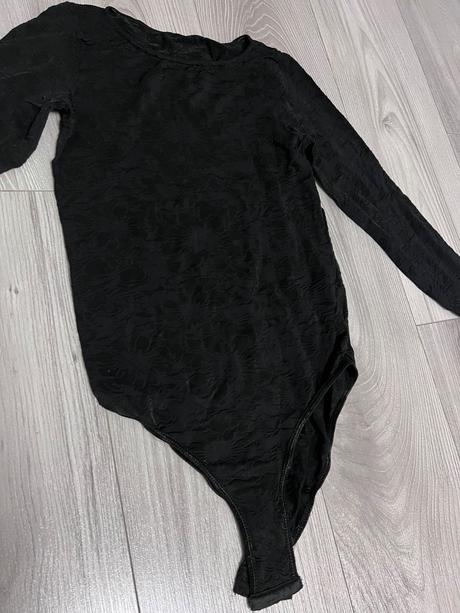 Čierne body čipka, active,s