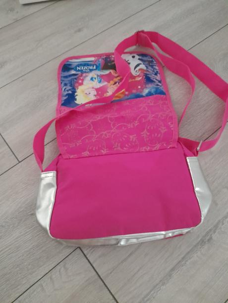 Kabelka frozen, pepco