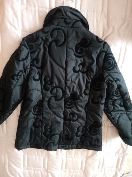 Elegantny 3/4 kabát., l