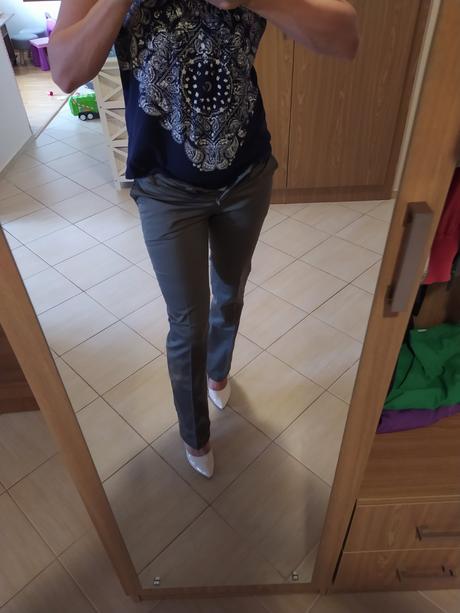 Olivove nohavice, 34