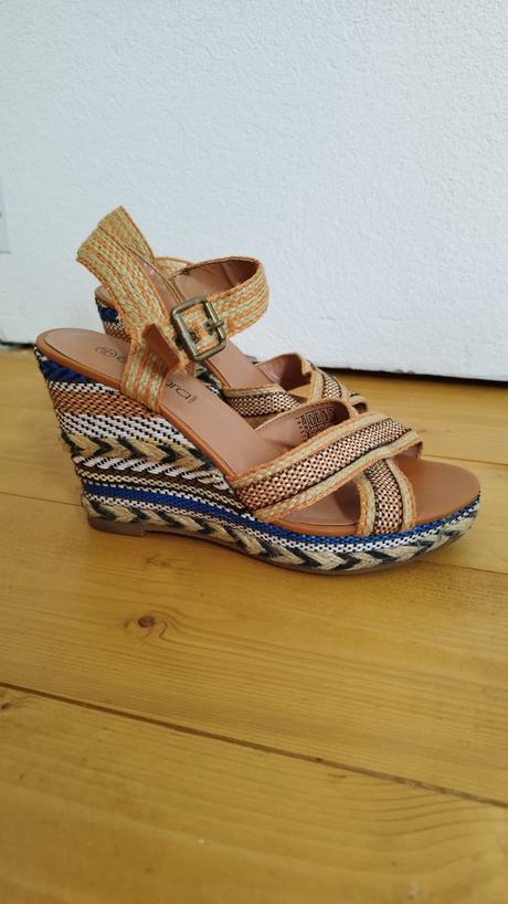 Sandále viacfarebne, 37