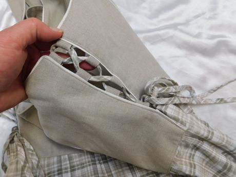 Kvalitne trachten šaty/kroj, c&a,46