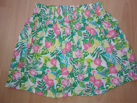 Letná tenučká suknička nenosená, kik,134