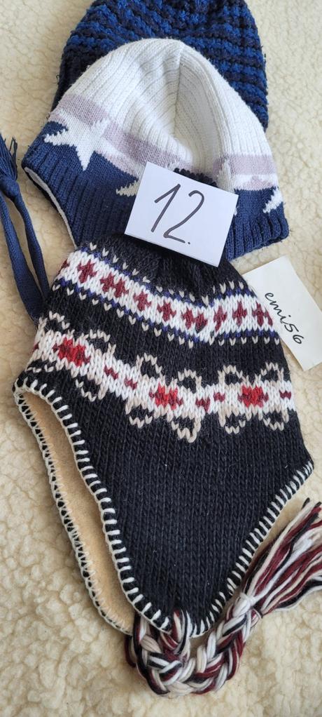 Čiapky teplé, 56