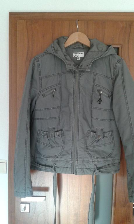 Bunda s kapucou l, xl