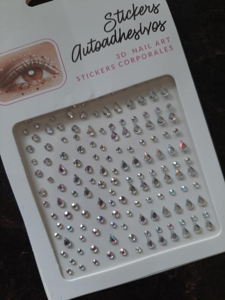 Samolepiace kamienky na tvár / telo / nechty,