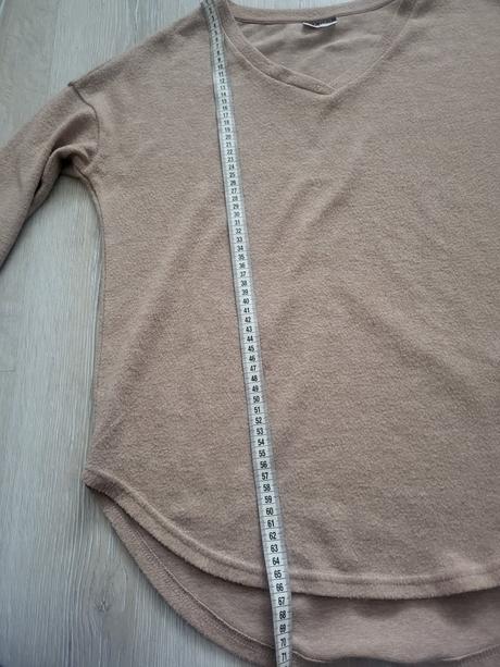 Bledohnedý dámsky svetrík, s