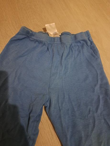 Pyzamove nohavice, 92