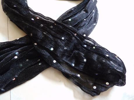 Šatka okolo krku s flitrami, l