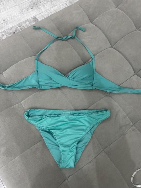 Krásne zelené plavky 13-14 rokov, 146