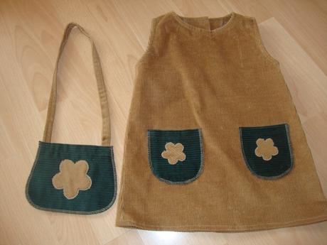 Menčestrové šatky+kabelka, 86