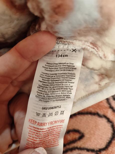 Teplý svetrík, 134