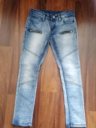 Dievčenské rifle, 128