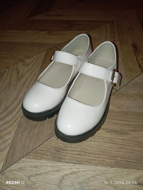 Elegantné topánočky, 31