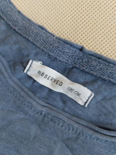 Tricko, reserved,122