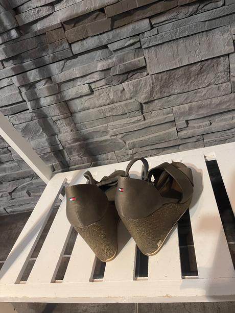 Tommy hilfiger v.37, tommy hilfiger,37