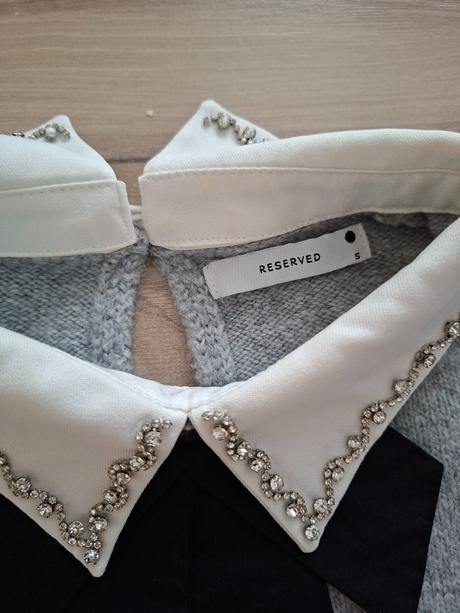 Pulover s limcom, reserved,s