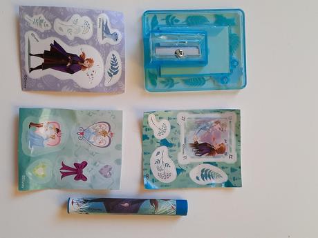 Drevené pečiatky, disney lepiace pásky,