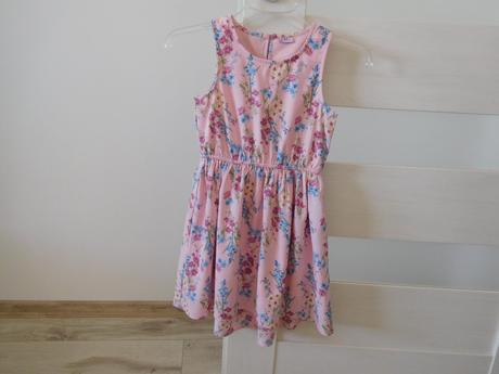 Šatočky pre malú slečnu,, 122