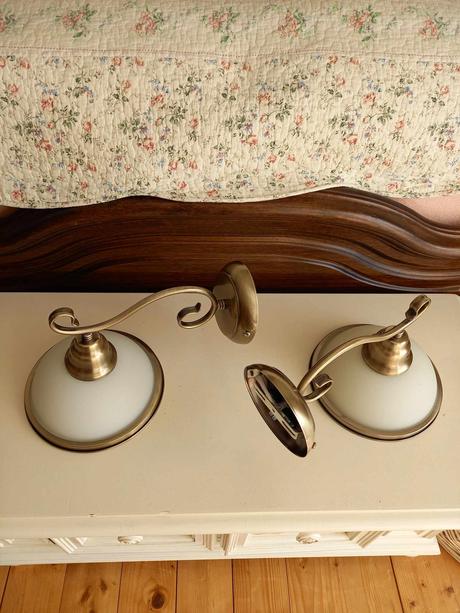 Nástenná lampa viola (mám 2 kusy), 