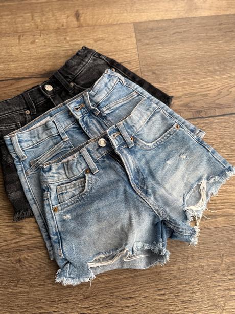 Šortky, zara,122