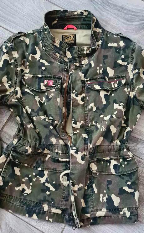 Bunda devergo, devergo,s