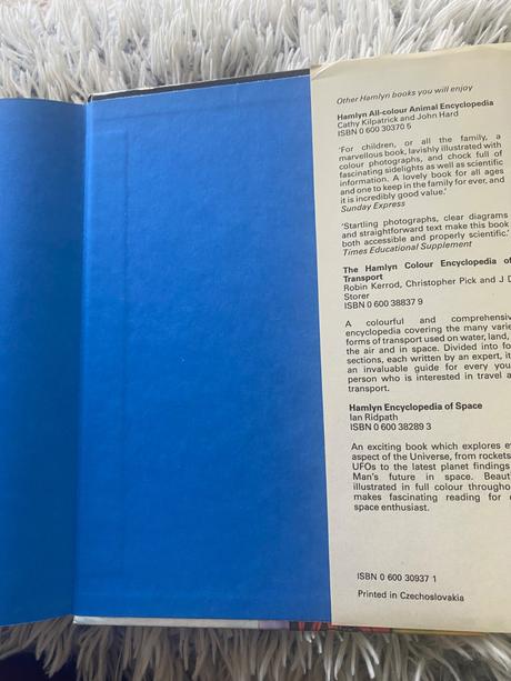 Childrens encyklopedia in colour farebná encyklopé,