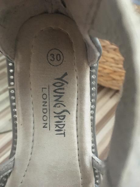 Sandalky, young spirit,30