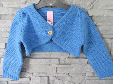 Polosvetrík, sanrio,74