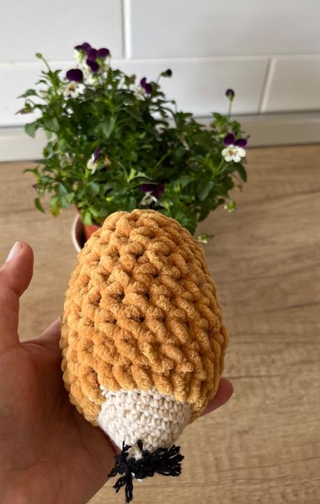 Nový handmade hačkovaný ježko,