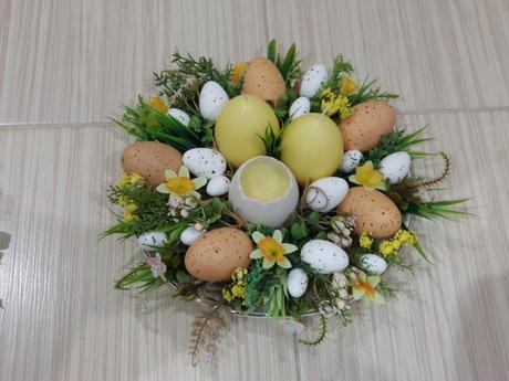 Velkonocne ikebany,