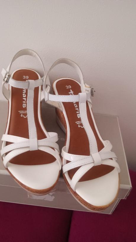Nové letné ľahučké sandále zn. tamaris, 39