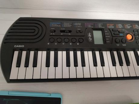 Detské klávesy/keyboard casio sa 77, 