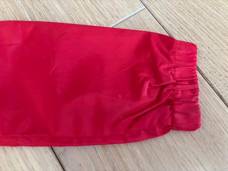 Krasna tenšia bunda primigi zdobena volanikom, primigi,80