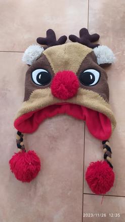 Čiapka sob, tesco,104