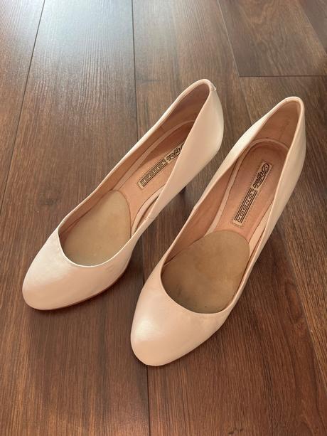 Kozene svadobne lodicky, 40