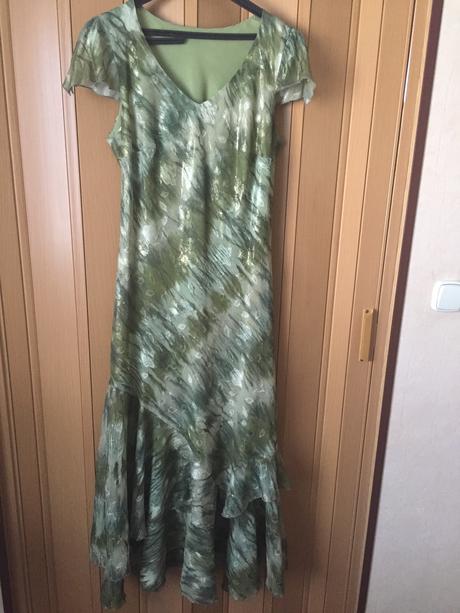 Spoločenské šaty + sako, 42