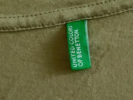 Jemné khaki bavlnené tričko zn.benetton č.l, benetton,l