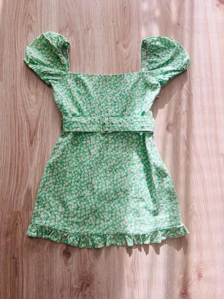 Nádherné kvetinkové viral šaty značky zara, zara,s