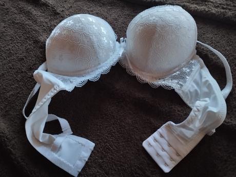 Dámska podprsenka, 100b