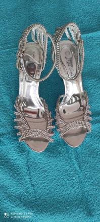 Elegantné sandálky, 40