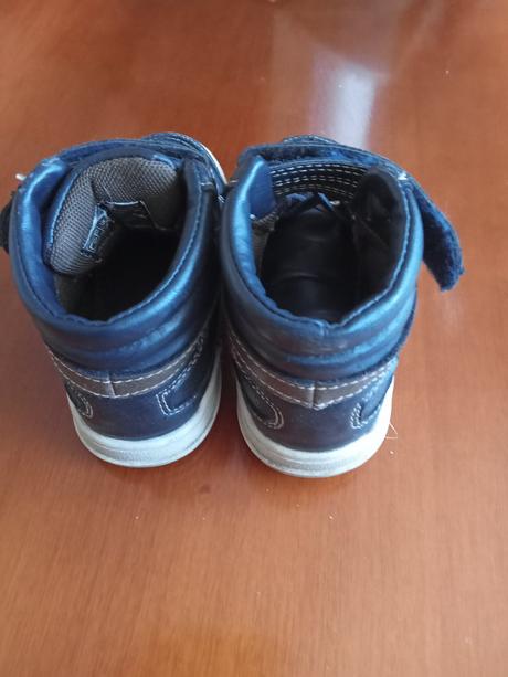 Pekné topánočky., 24