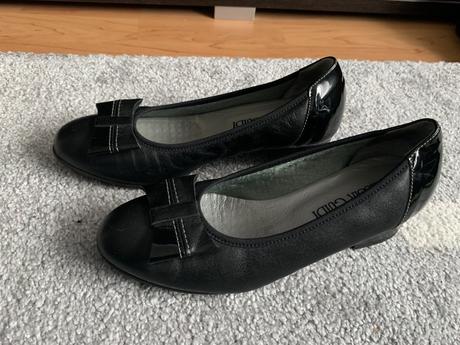 Kožené lodičky, 34