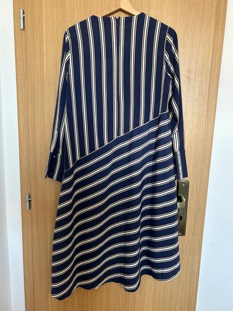 Norr šaty veľkosť s asymmetric, s